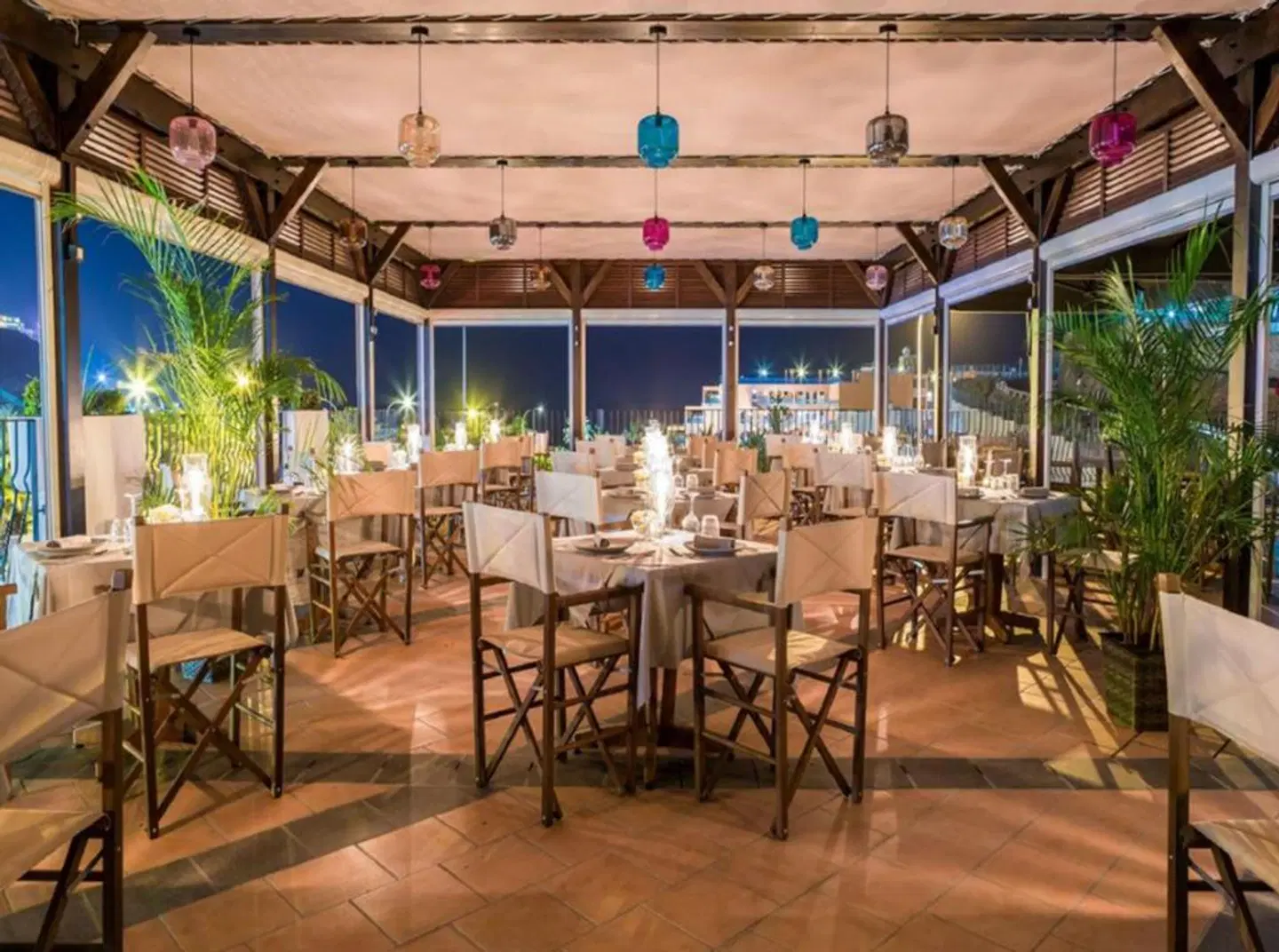 Idyll Suites - Adults Only Restaurant