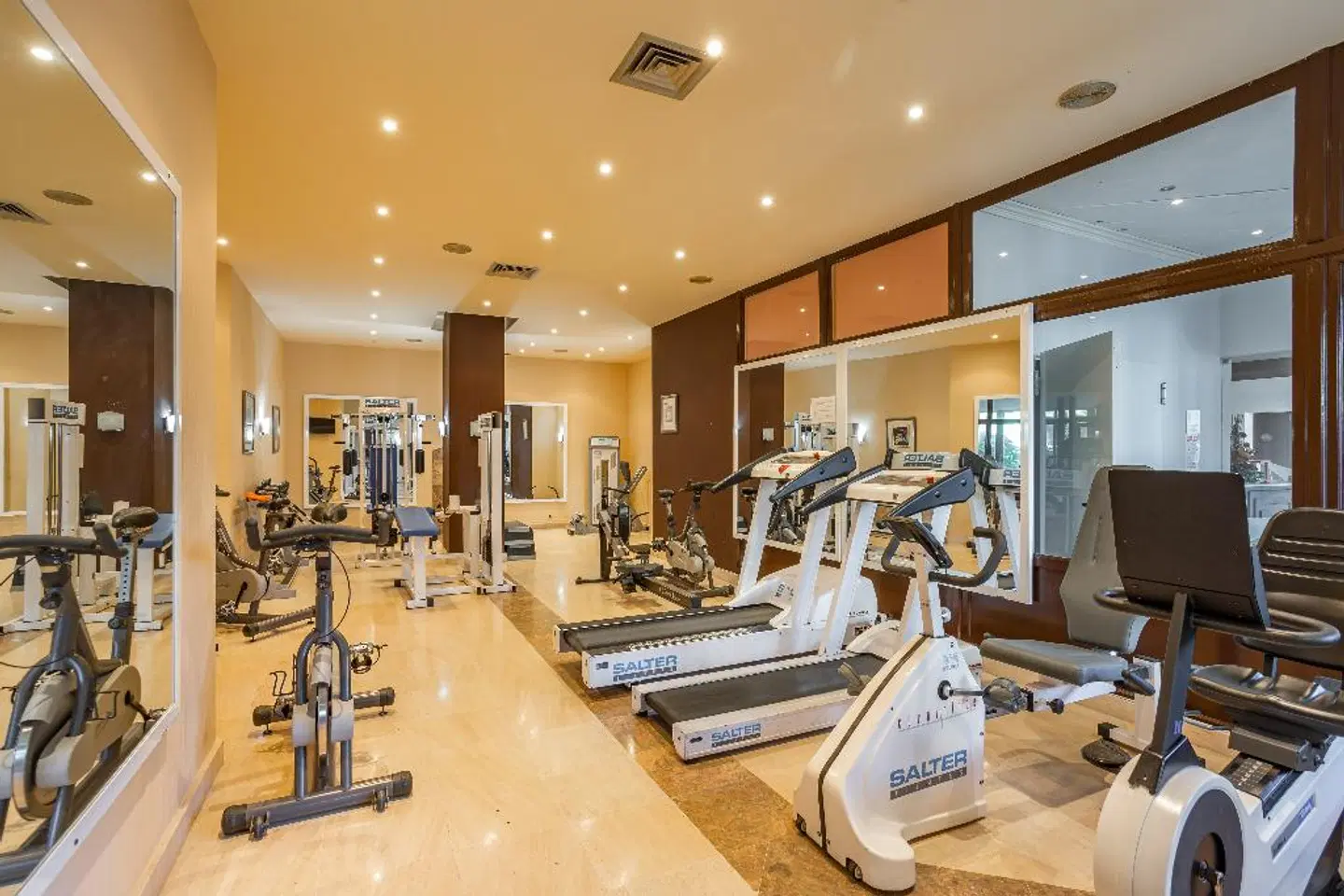 Clube do Lago SPORTS_AND_LEISURE