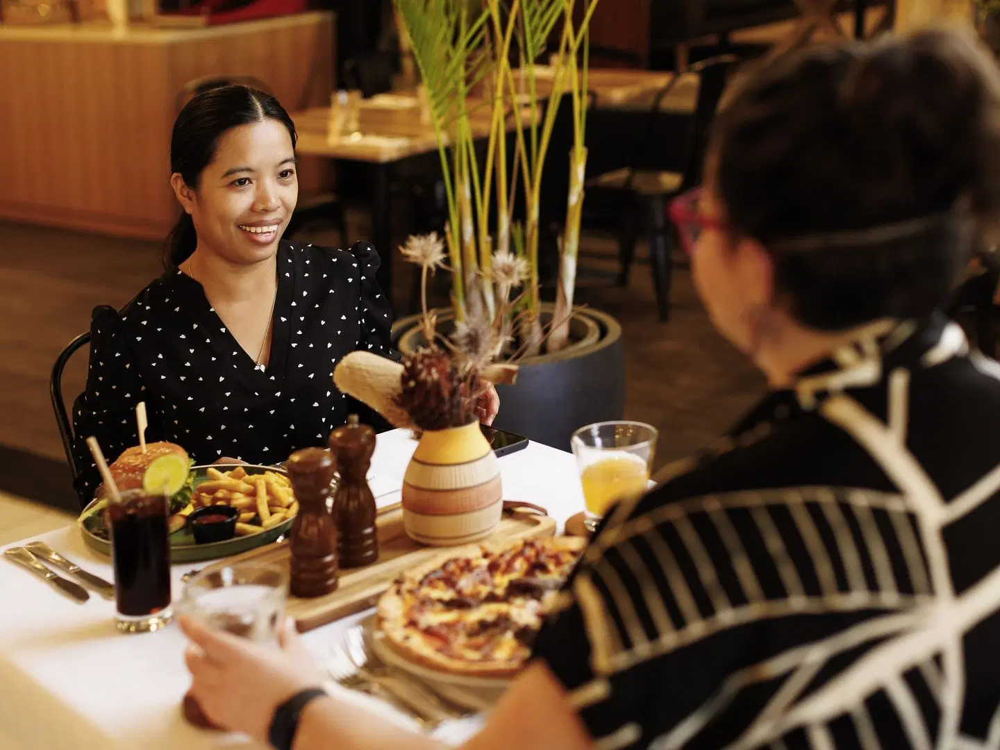 Mercure Kakadu Crocodile Hotel PEOPLE