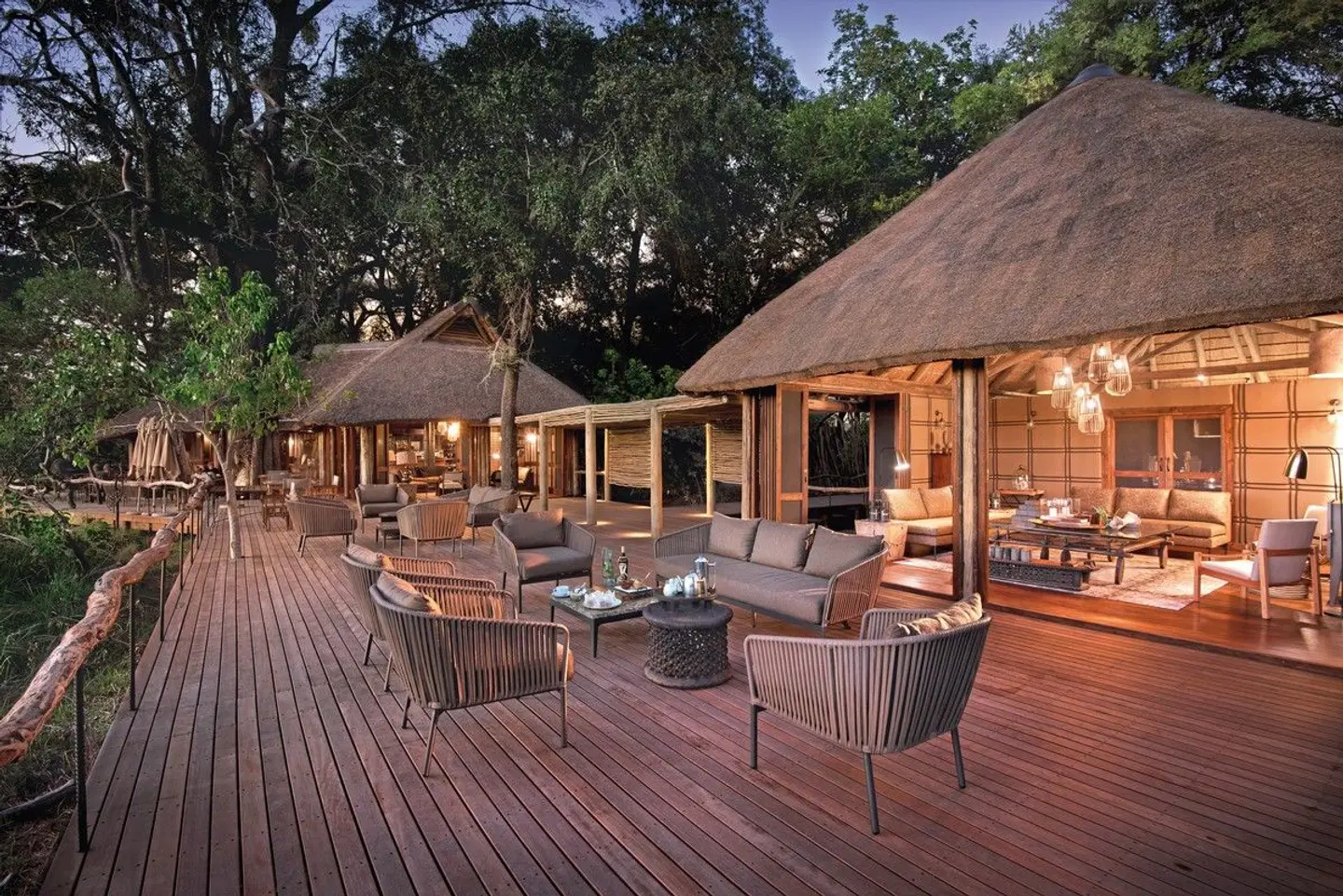 andBeyond Nxabega Okavango Tented Camp Terrasse