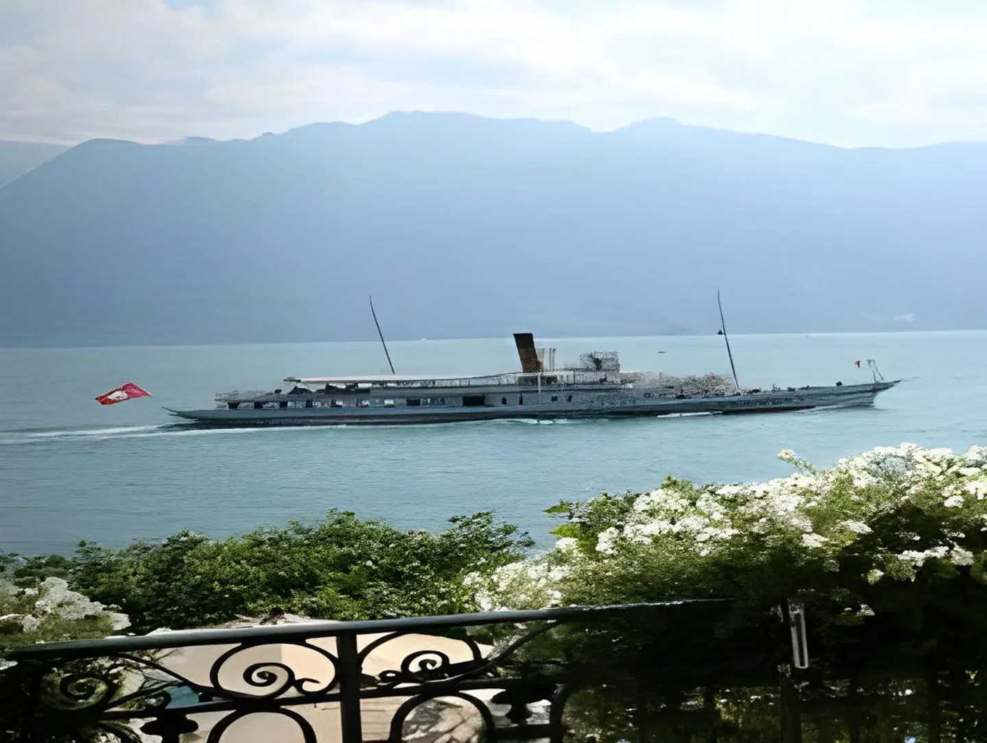 Hôtel des Trois Couronnes LANDSCAPE
