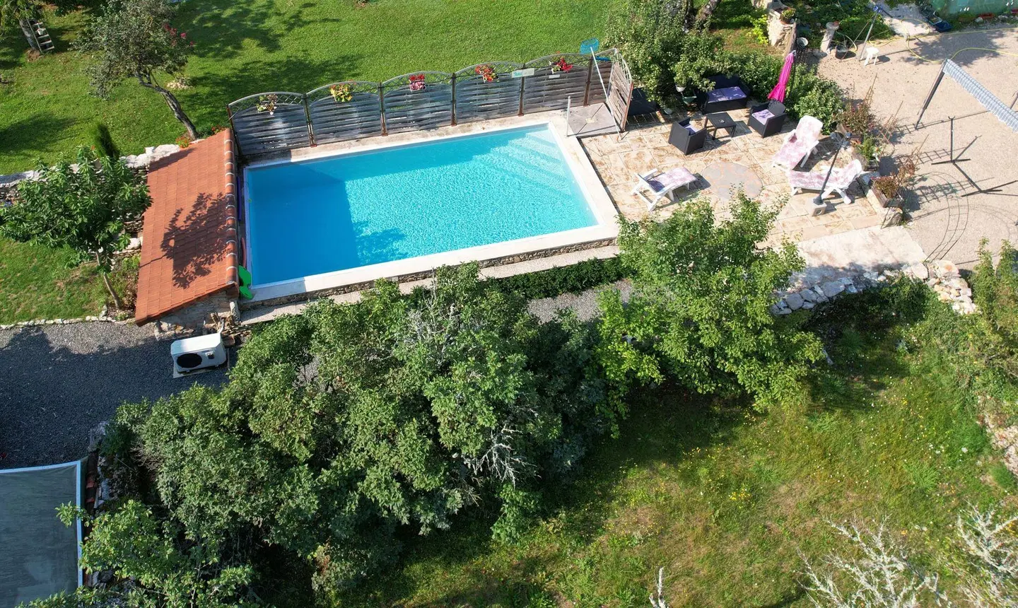 Chambre d'hôtes Le Chat Botté OUTDOOR_POOL