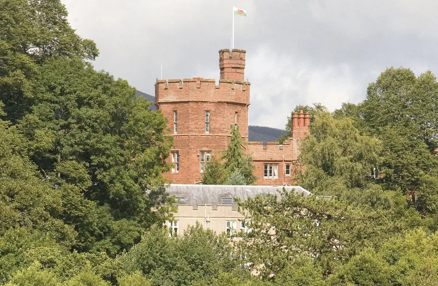Ruthin Castle Classic EXTERIOR