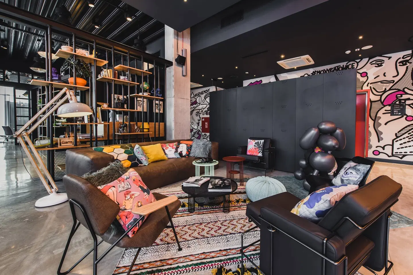 Moxy Katowice Airport LOUNGE_LOBBY
