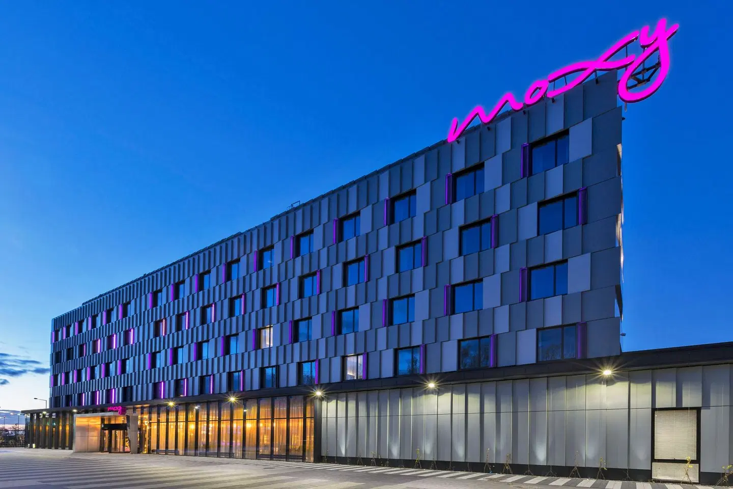 Moxy Katowice Airport EXTERIOR