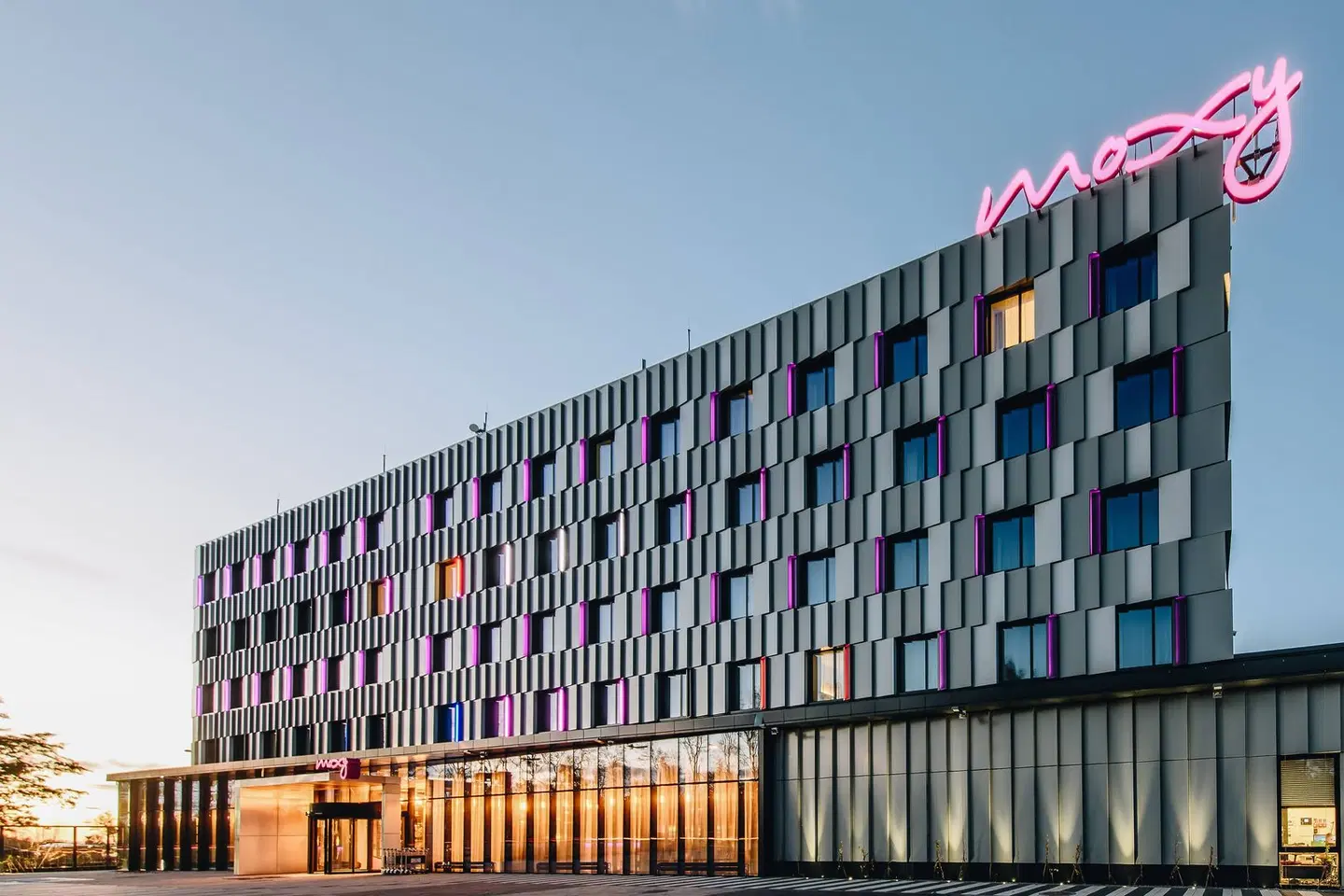 Moxy Katowice Airport EXTERIOR