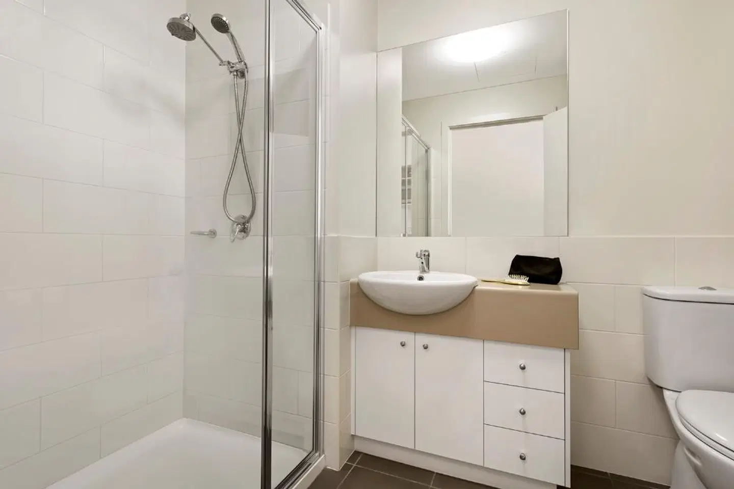 Quest Ballarat Badezimmer