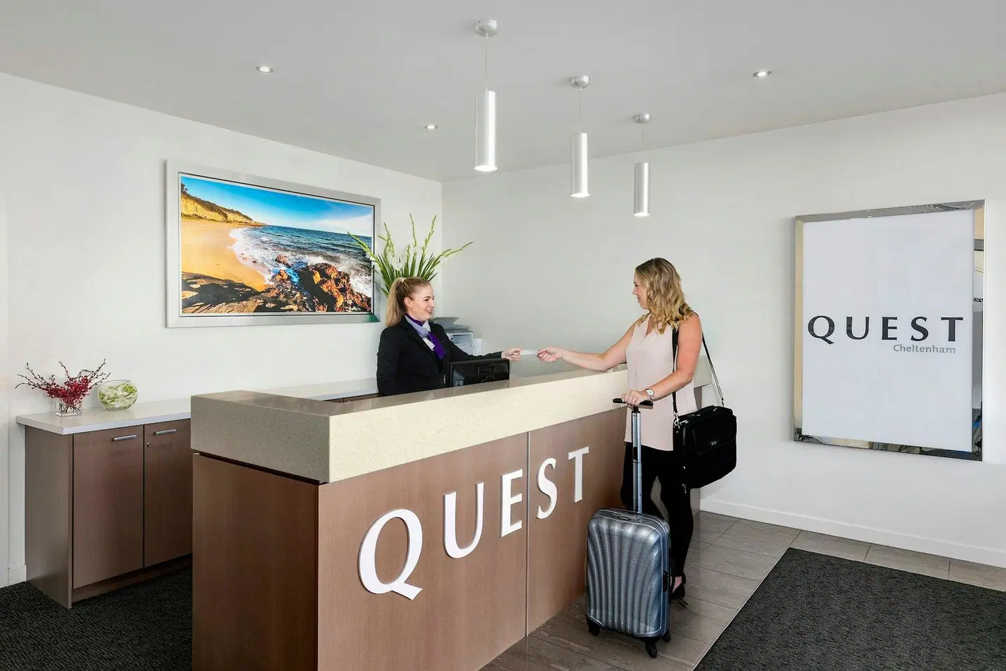 Quest Cheltenham LOUNGE_LOBBY