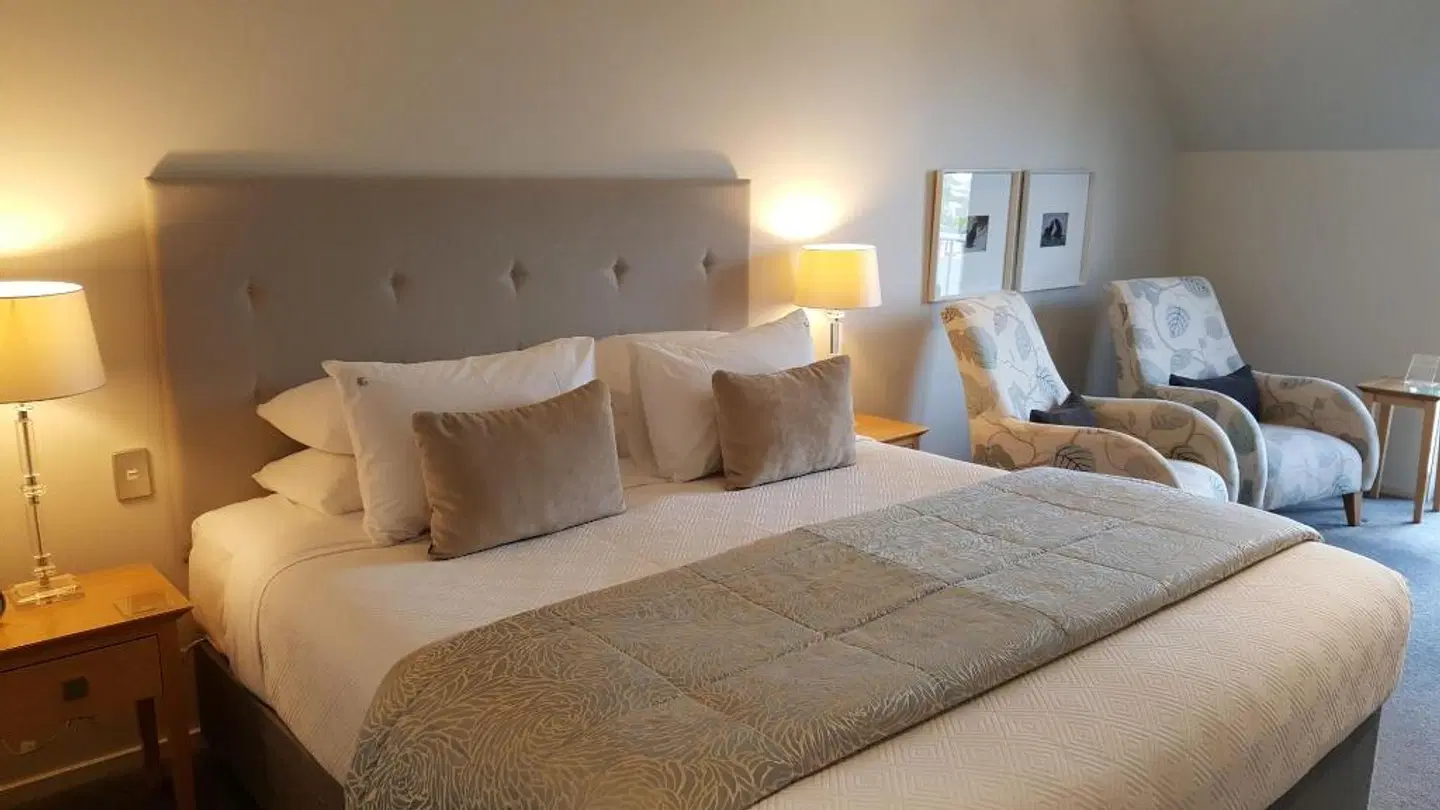 Bluestone On George ROOM_EXAMPLE