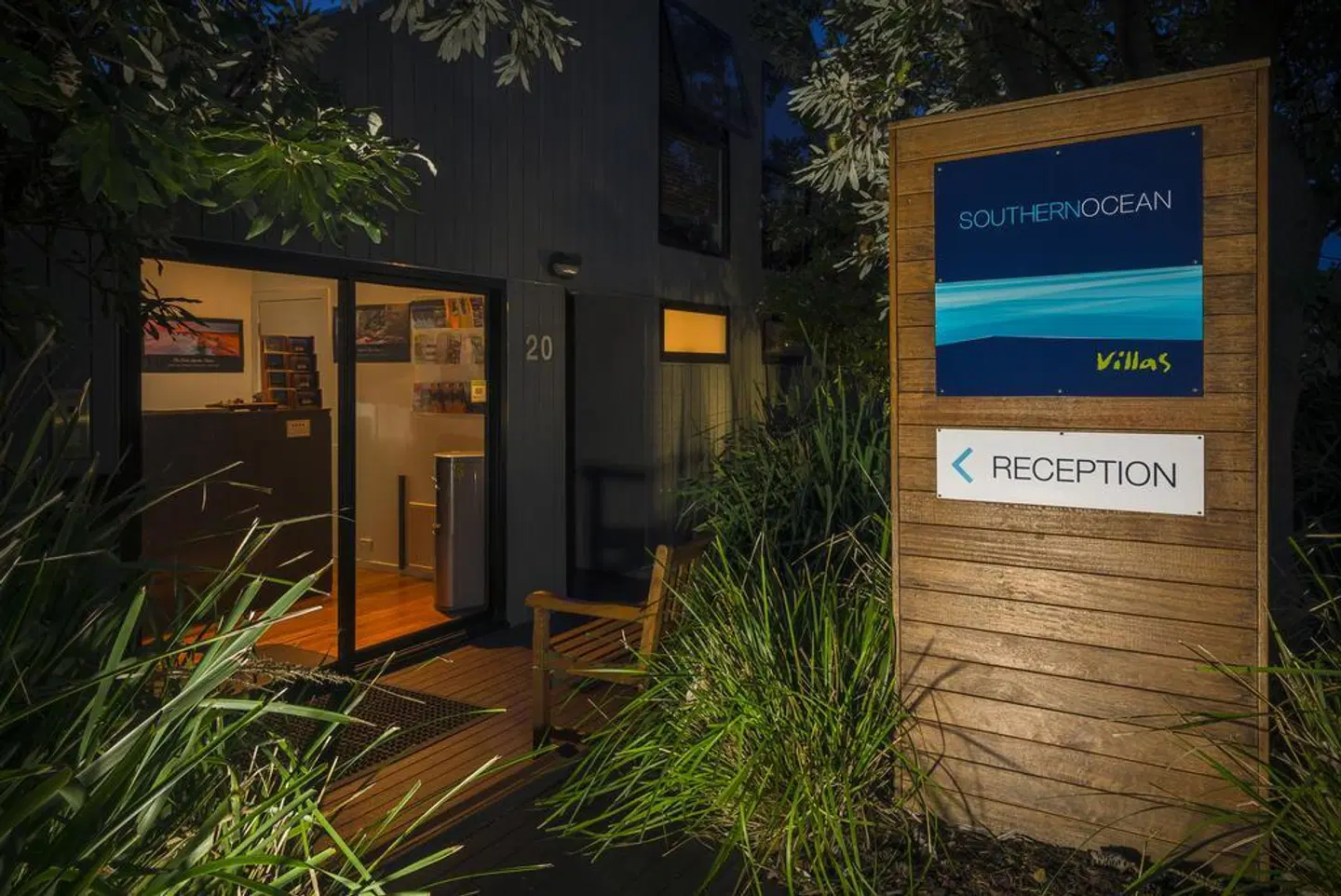 Southern Ocean Villas EXTERIOR
