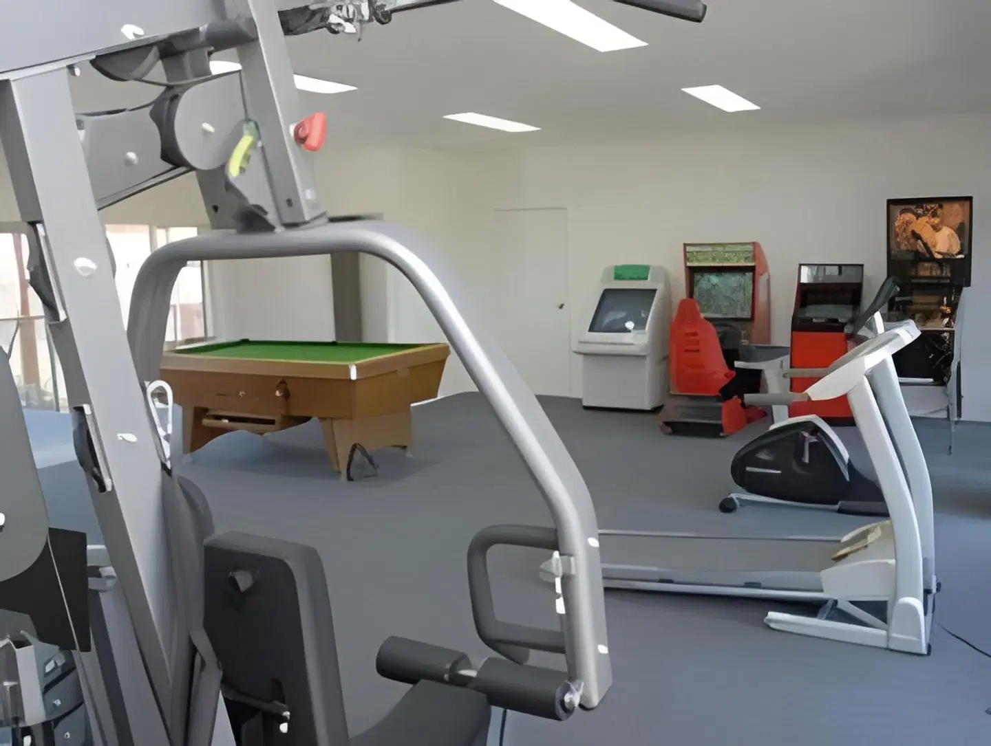 The Lakes Apartments SPORTS_AND_LEISURE