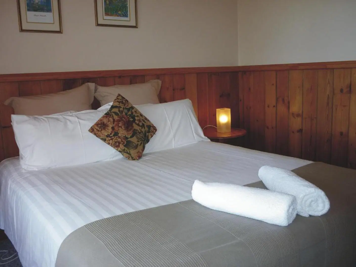 Karma Chalets ROOM_EXAMPLE