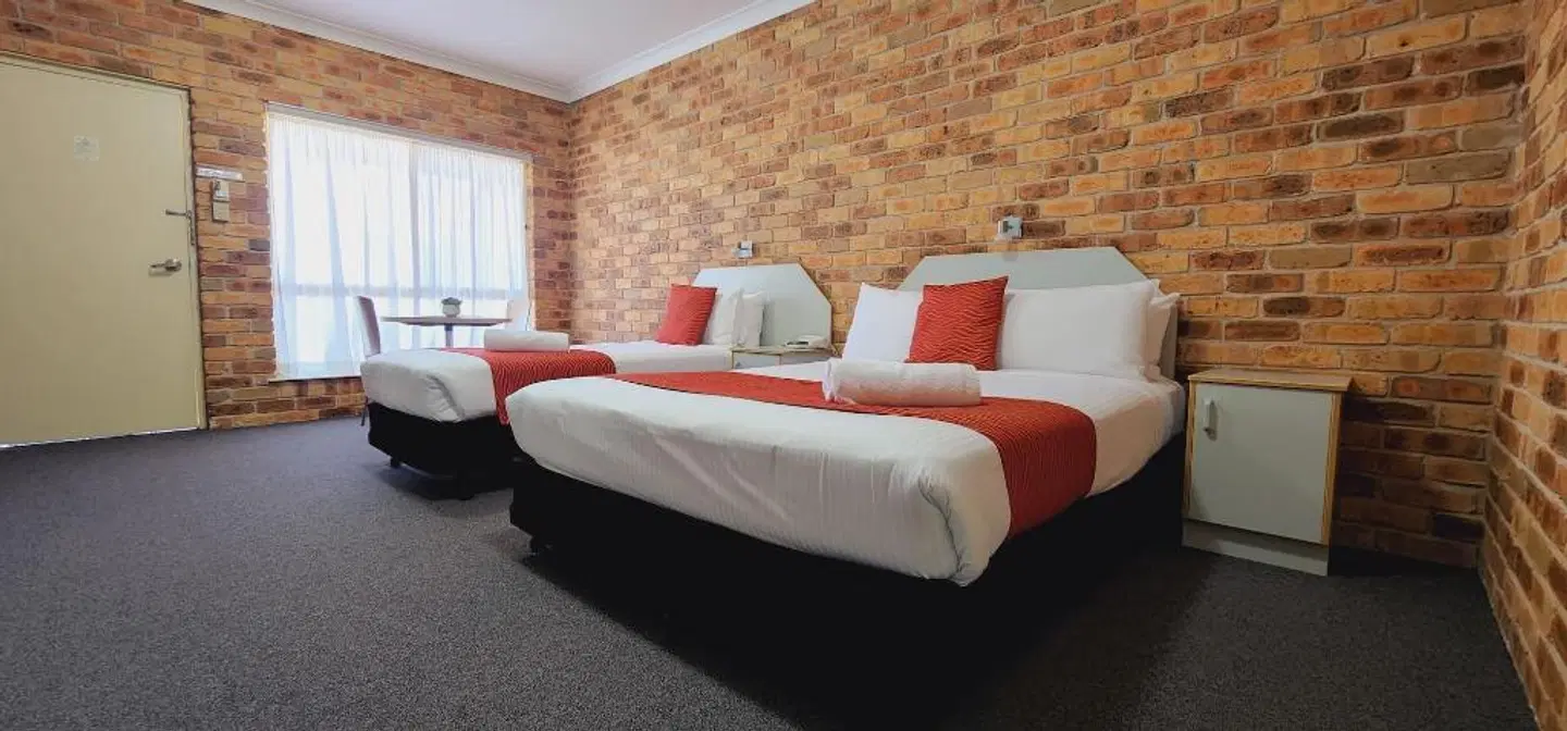 Golf Club Motor Inn Wingham ROOM_EXAMPLE