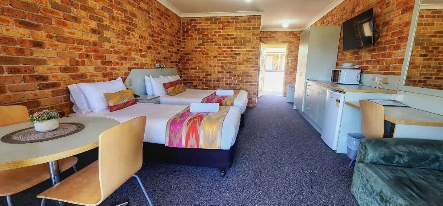 Golf Club Motor Inn Wingham ROOM_EXAMPLE