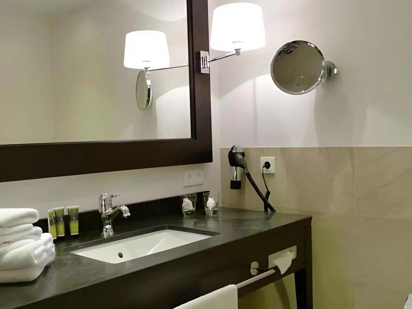Parkhotel Surenburg Badezimmer