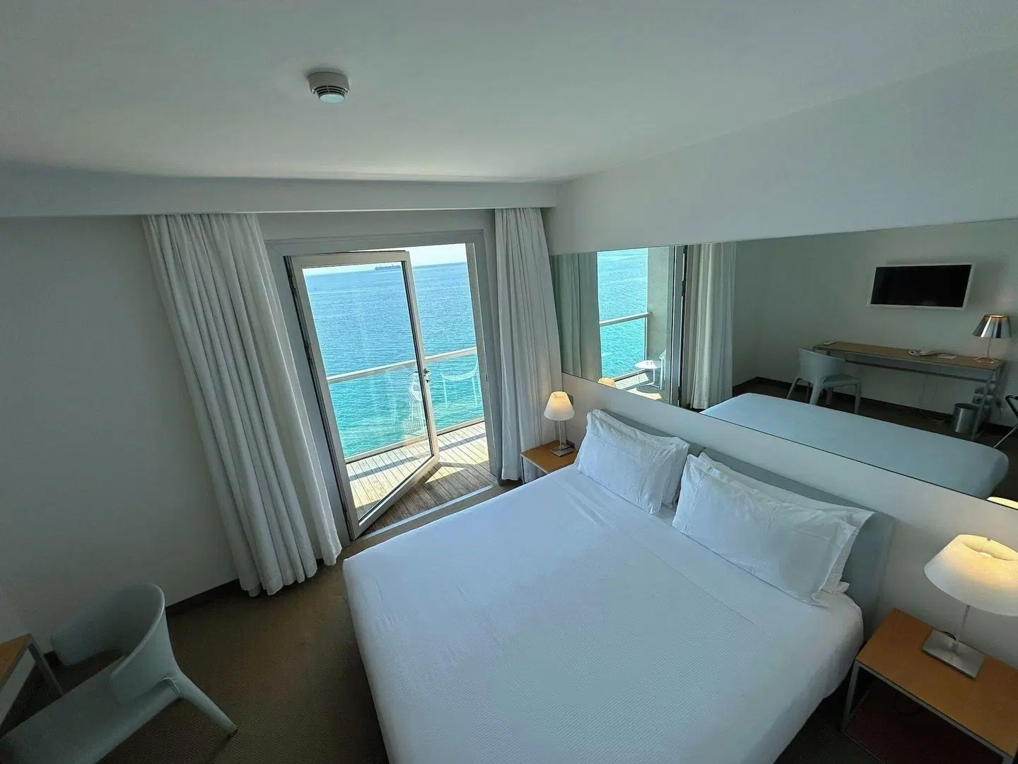 Miramare ROOM_EXAMPLE