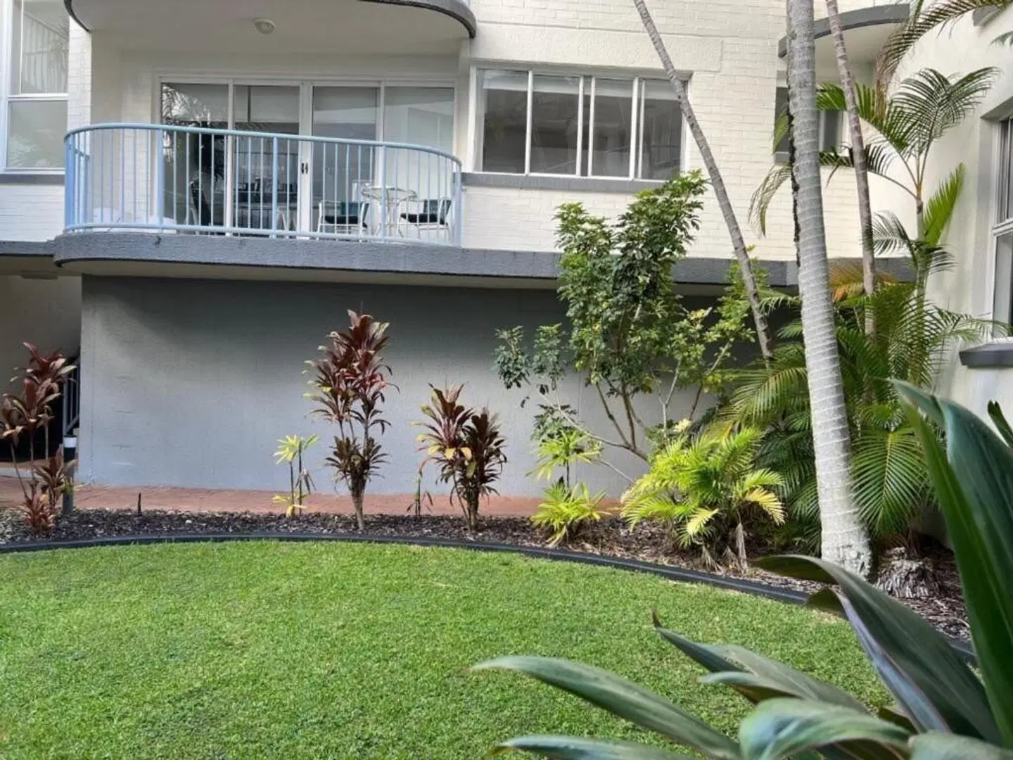 Beachside Mooloolaba EXTERIOR
