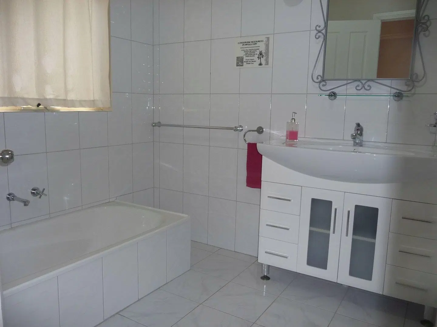 Angela's Beach Stays Badezimmer