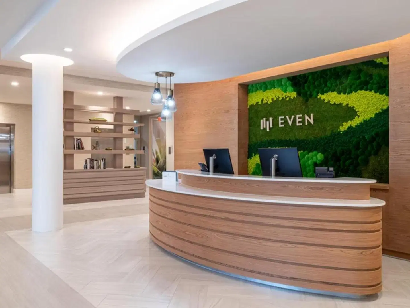 EVEN Hotel Miami - Doral Area by IHG LOUNGE_LOBBY