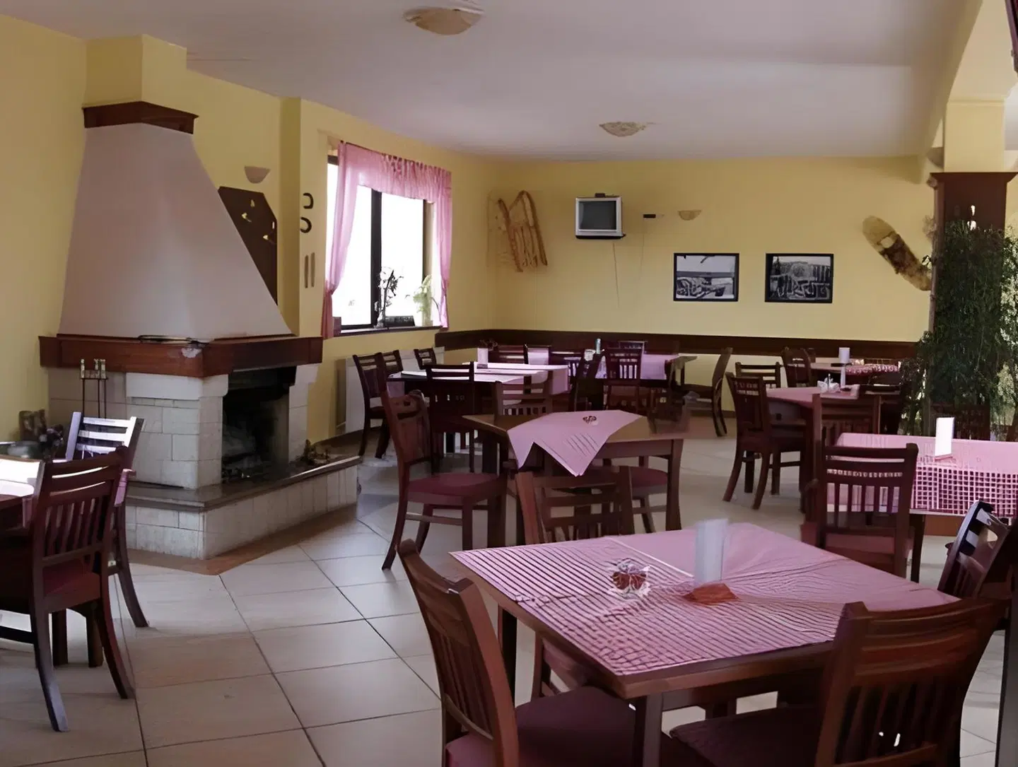 Planinarski Centar Petehovac Restaurant