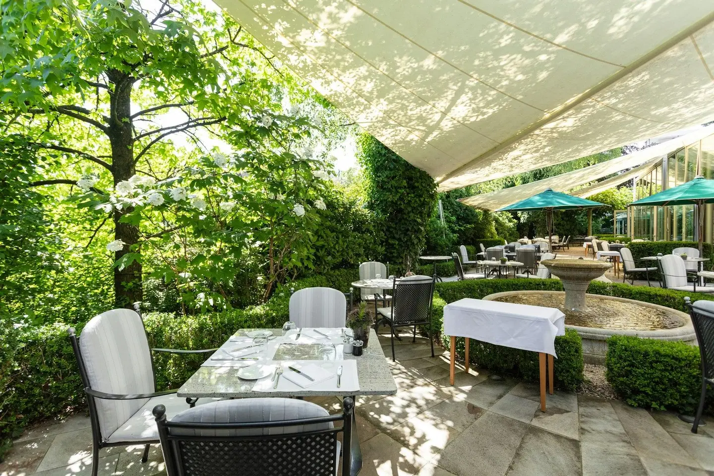 Engimatt City & Garden Hotel Terrasse