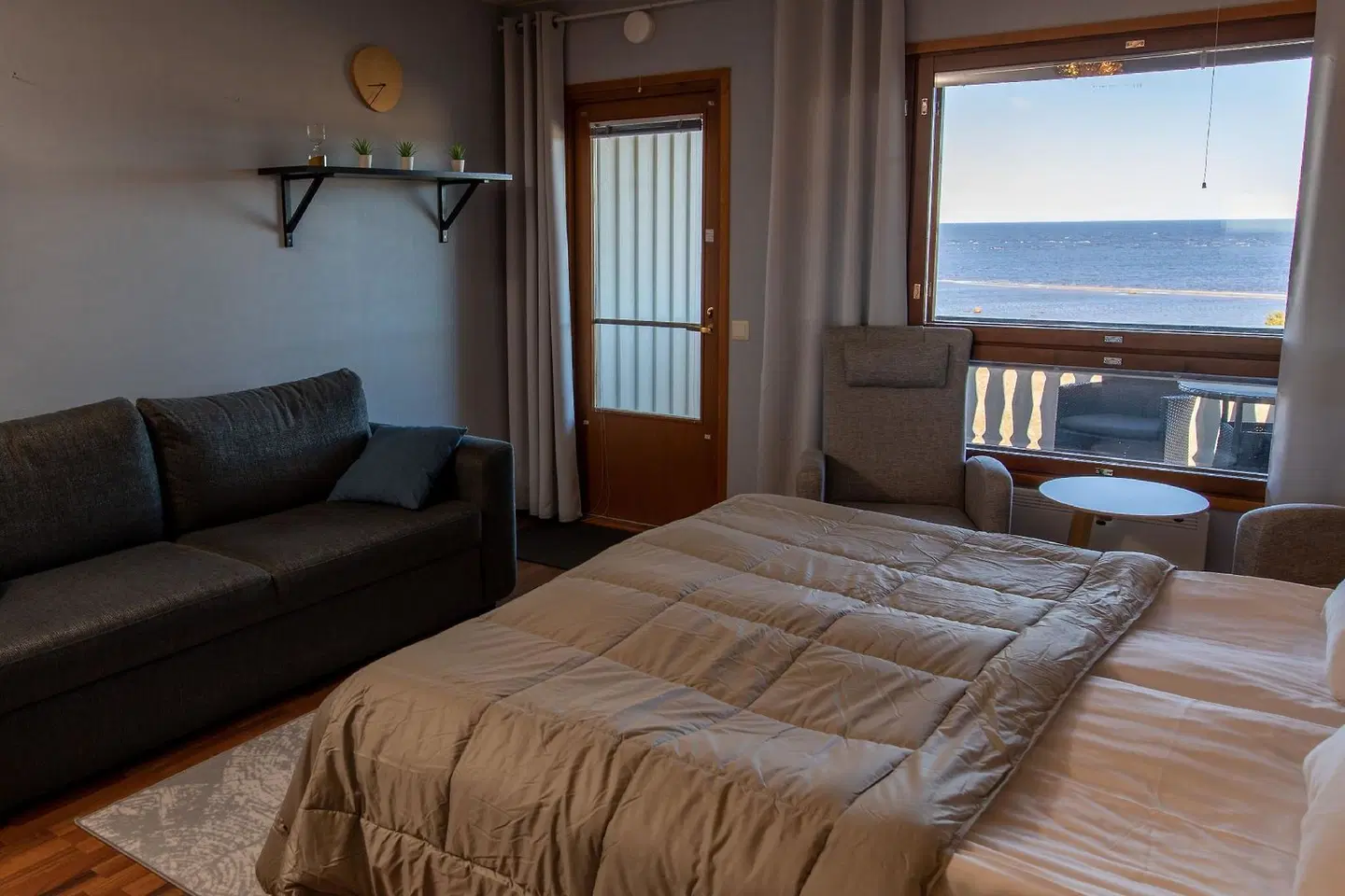 Lokkilinna ROOM_EXAMPLE