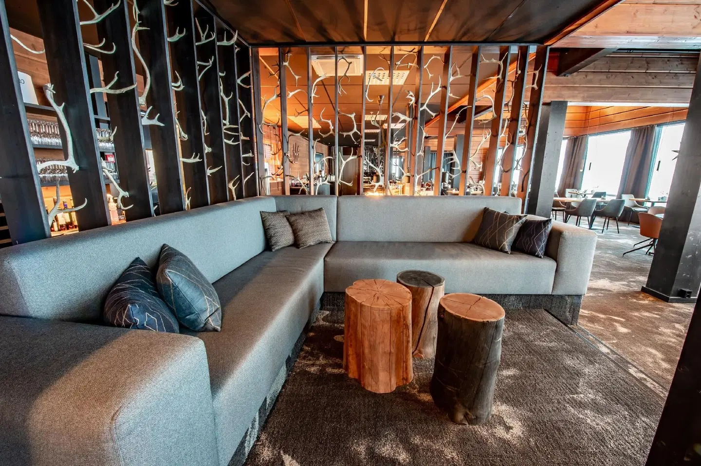 Iso Syöte LOUNGE_LOBBY