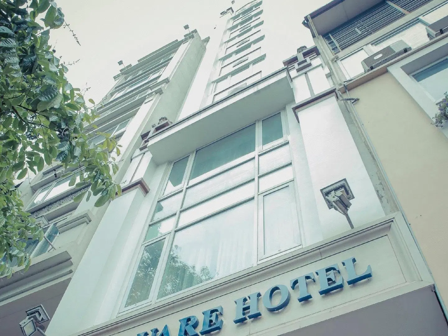 A25 Phan Dinh Phung Hotel EXTERIOR