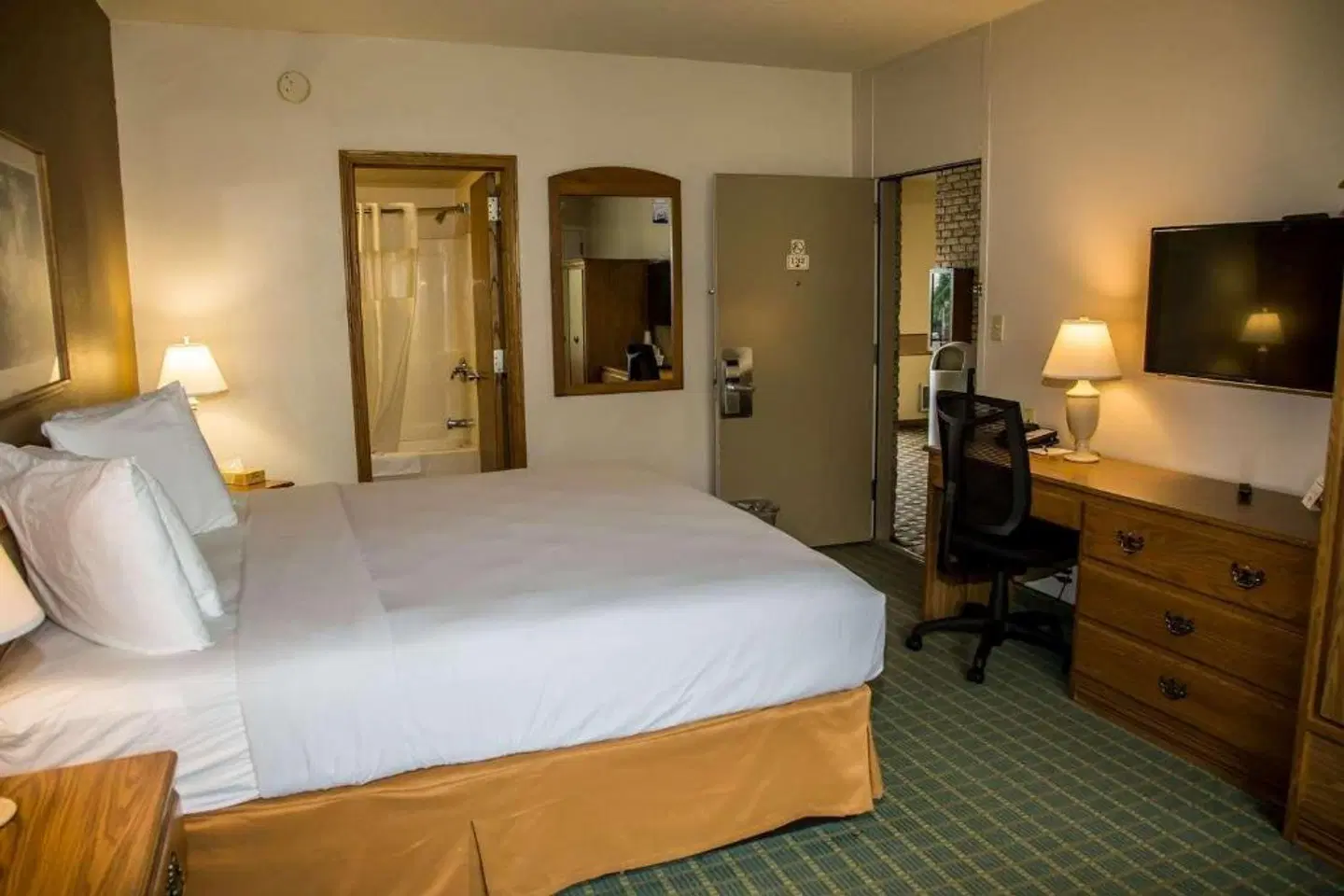 Baymont by Wyndham Fargo ROOM_EXAMPLE