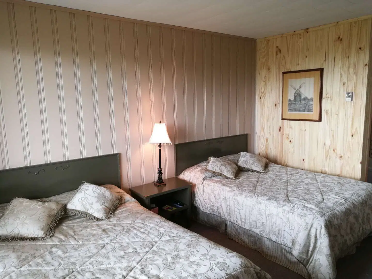 Auberge La Coudriere (Cool Hotel) ROOM_EXAMPLE