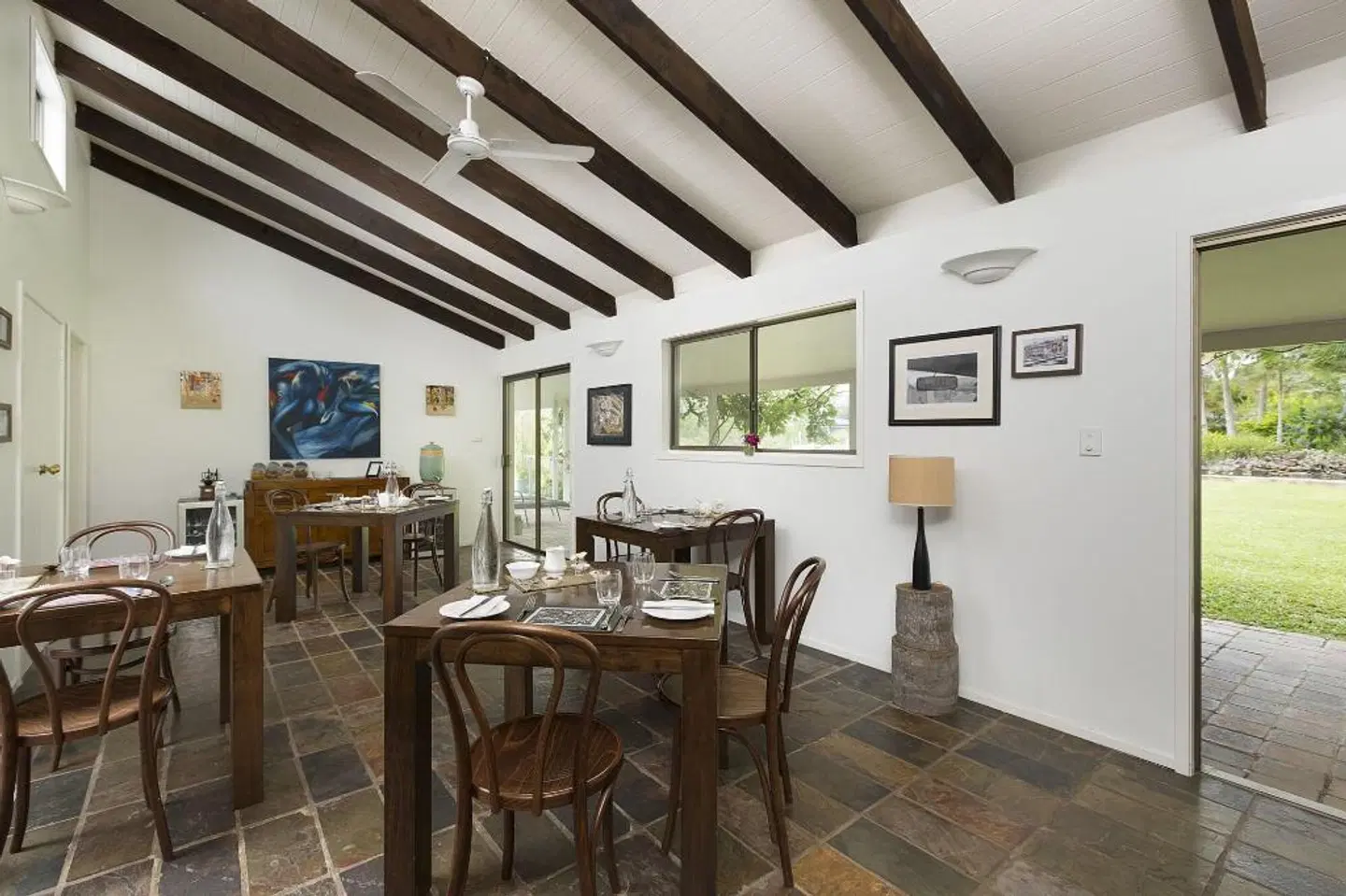 Hillcrest Mountain View Retreat Restaurant