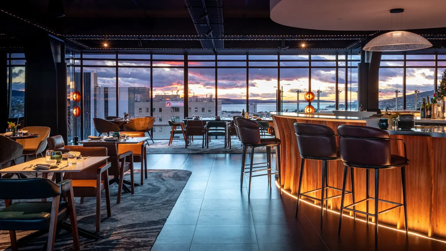 Crowne Plaza Hobart by IHG Restaurant