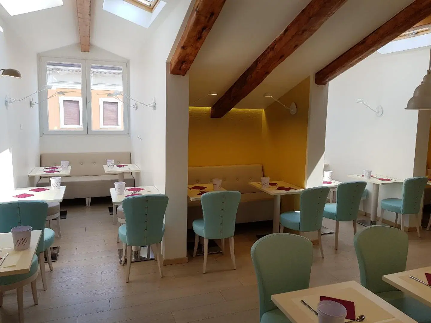Roma Restaurant