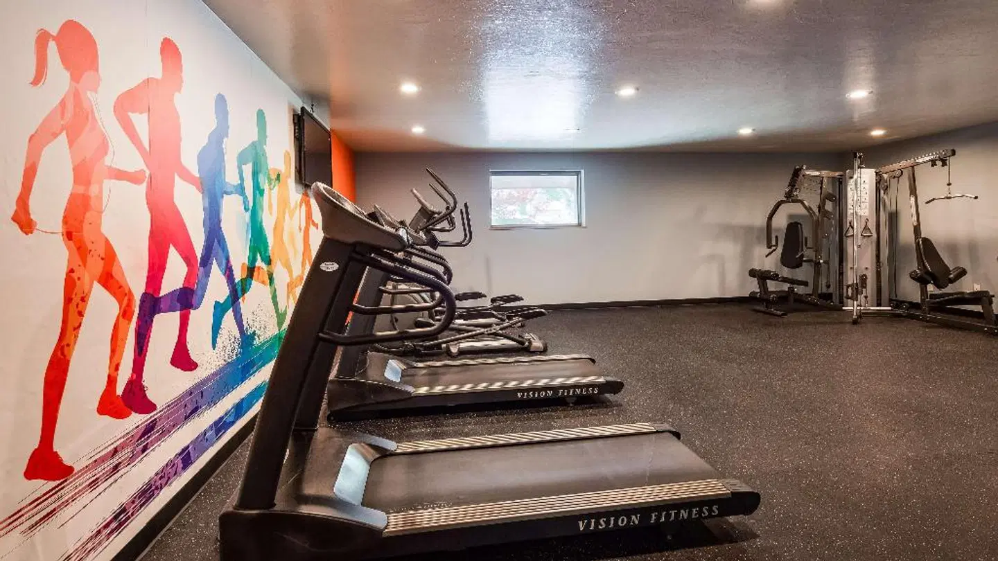 Best Western Plus Saddleback Inn and Conference Center SPORTS_AND_LEISURE
