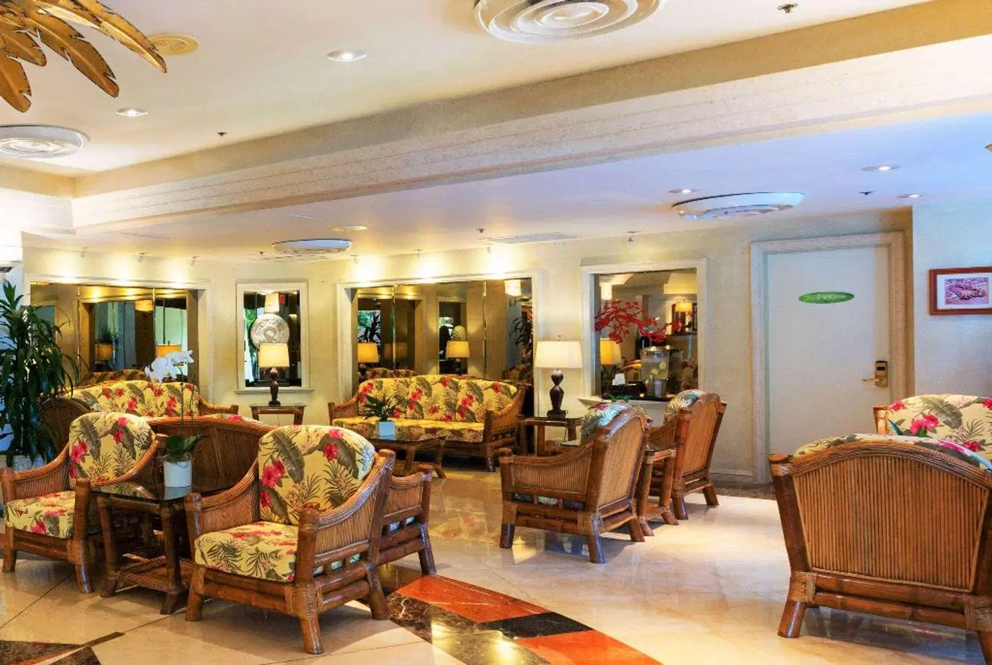 Ramada Plaza by Wyndham Waikiki LOUNGE_LOBBY