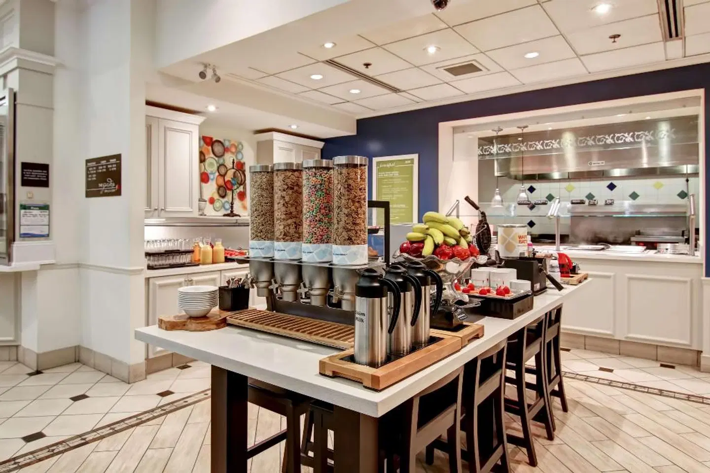 Hilton Garden Inn Toronto/Mississauga Restaurant