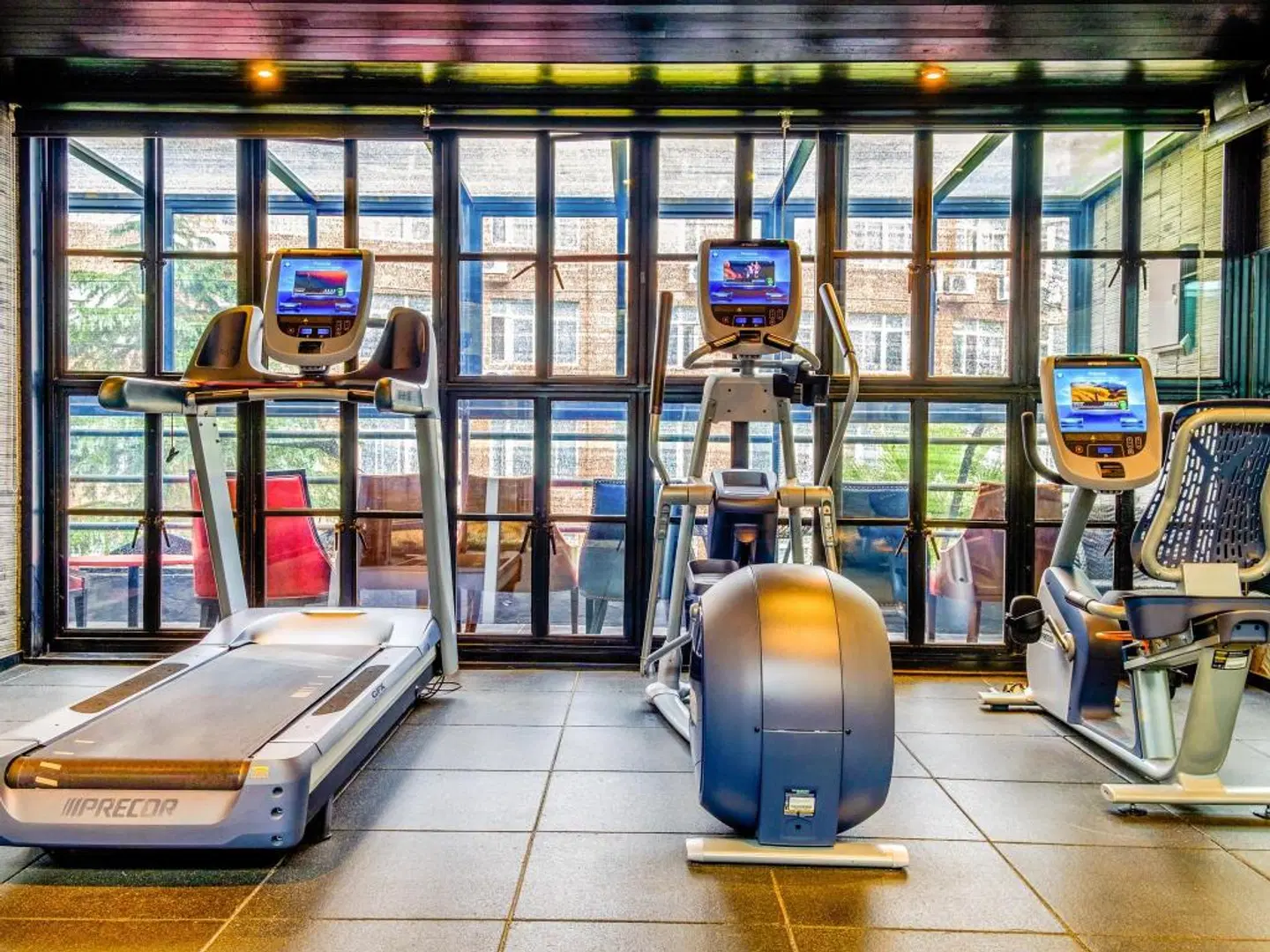 URBN Boutique Shanghai SPORTS_AND_LEISURE
