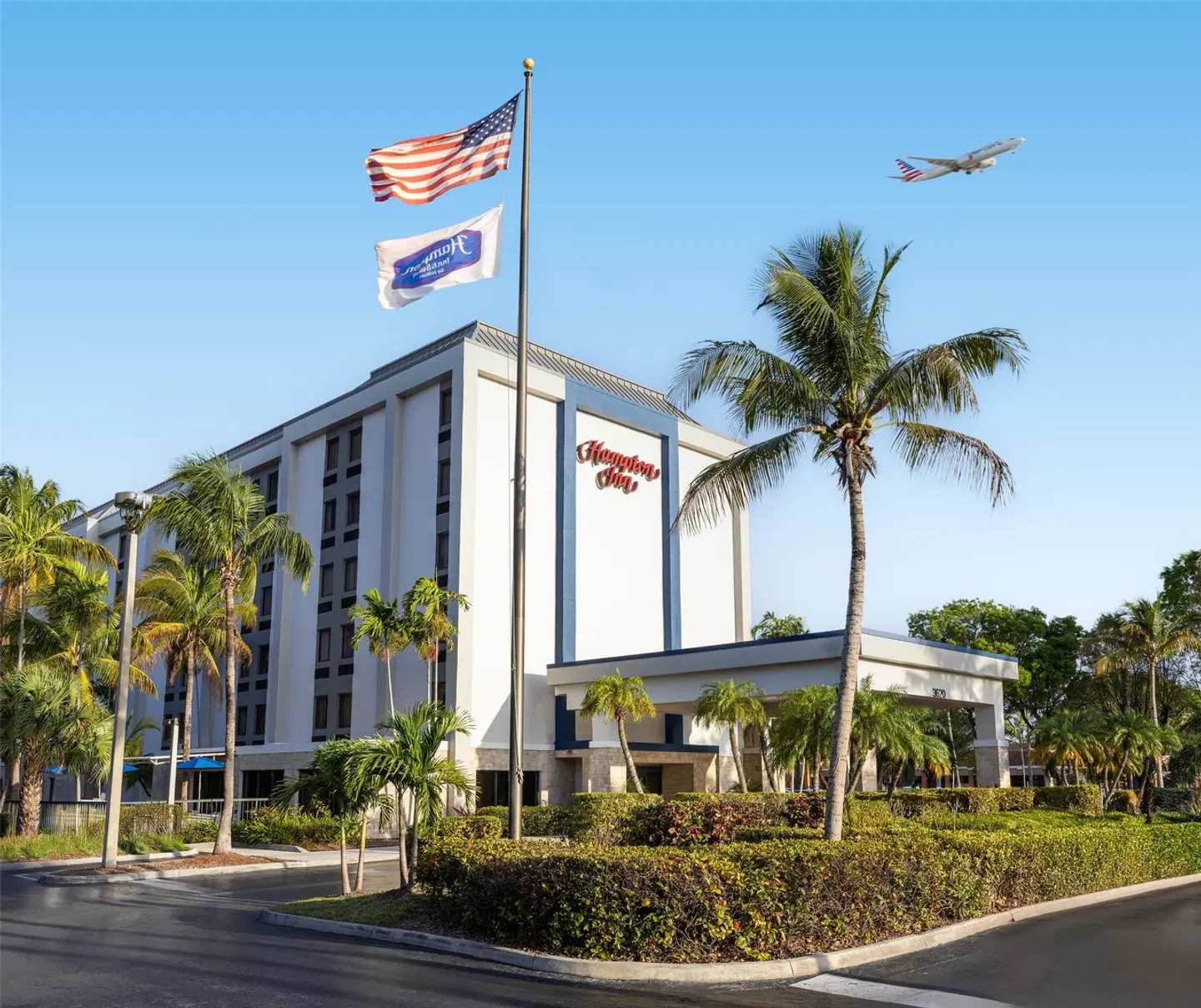 Hampton Inn Miami-Airport West EXTERIOR