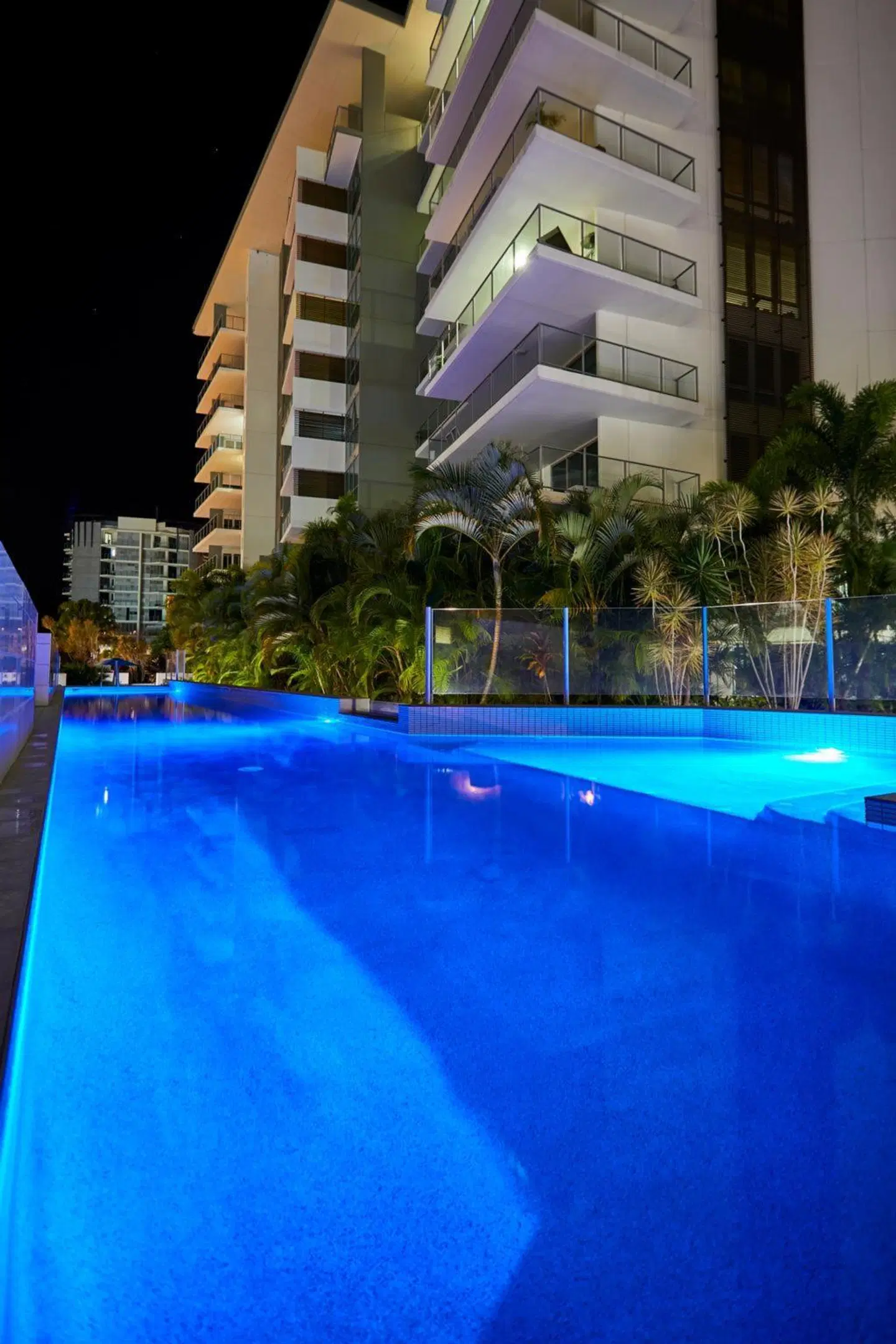 m1 Resort OUTDOOR_POOL