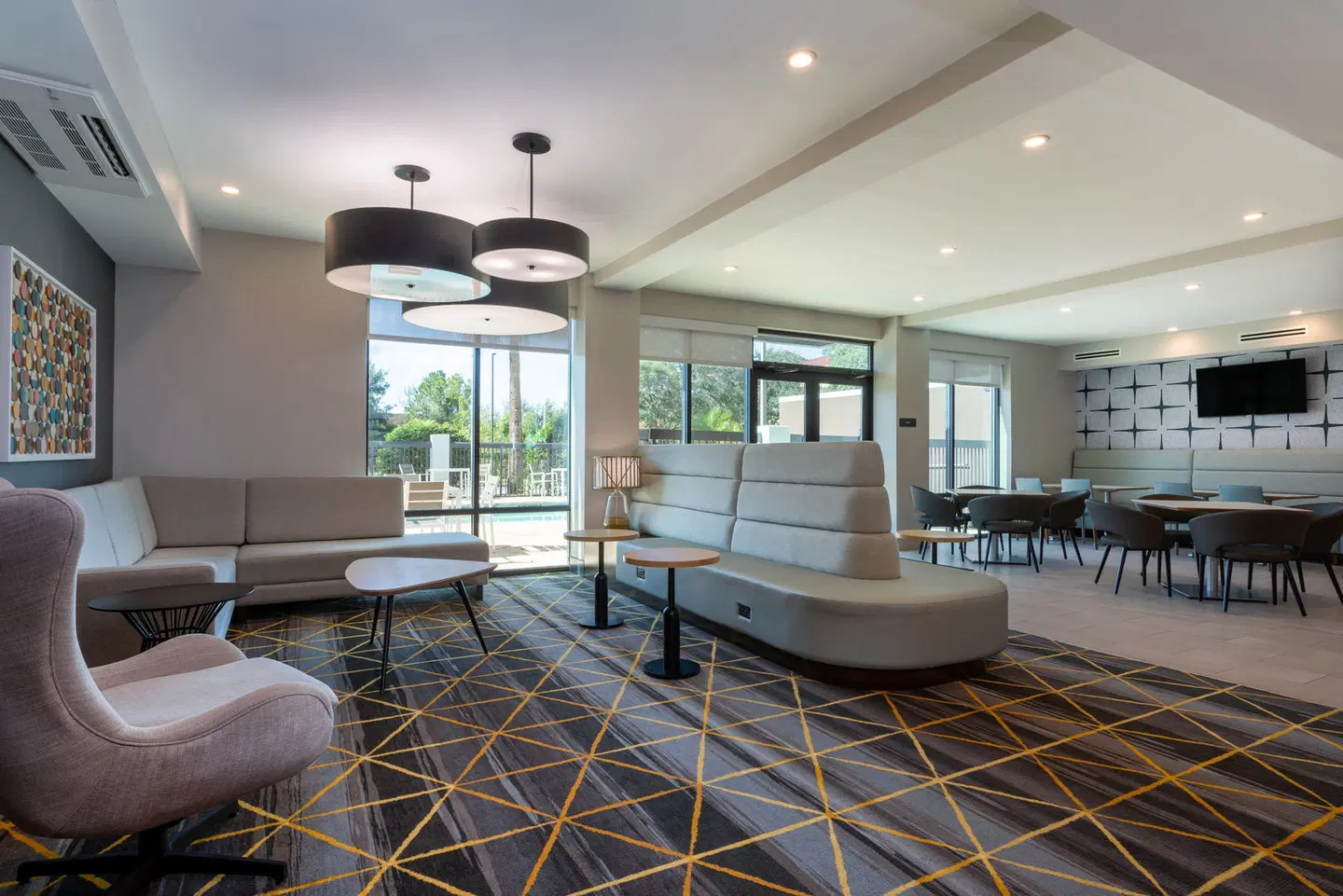 Holiday Inn Tampa North by IHG LOUNGE_LOBBY
