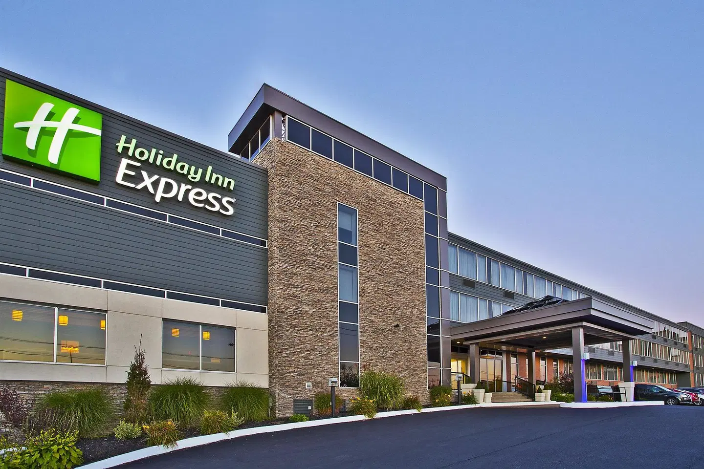 Holiday Inn Express Sault Ste Marie by IHG EXTERIOR