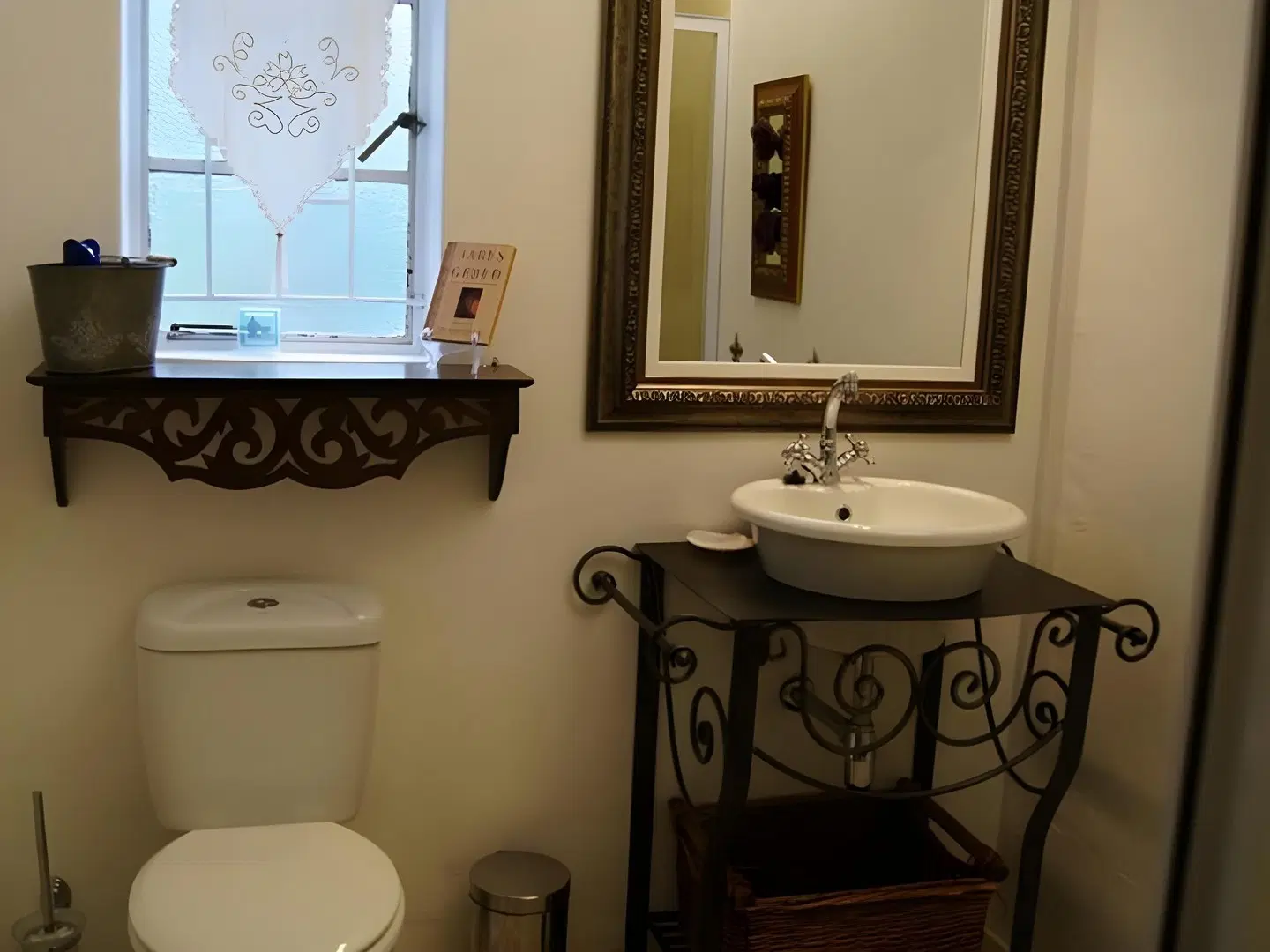 Cunningham Cottage Guest House Badezimmer