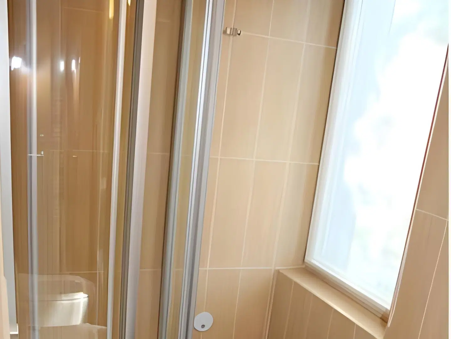 J'ros Apartamentai Badezimmer