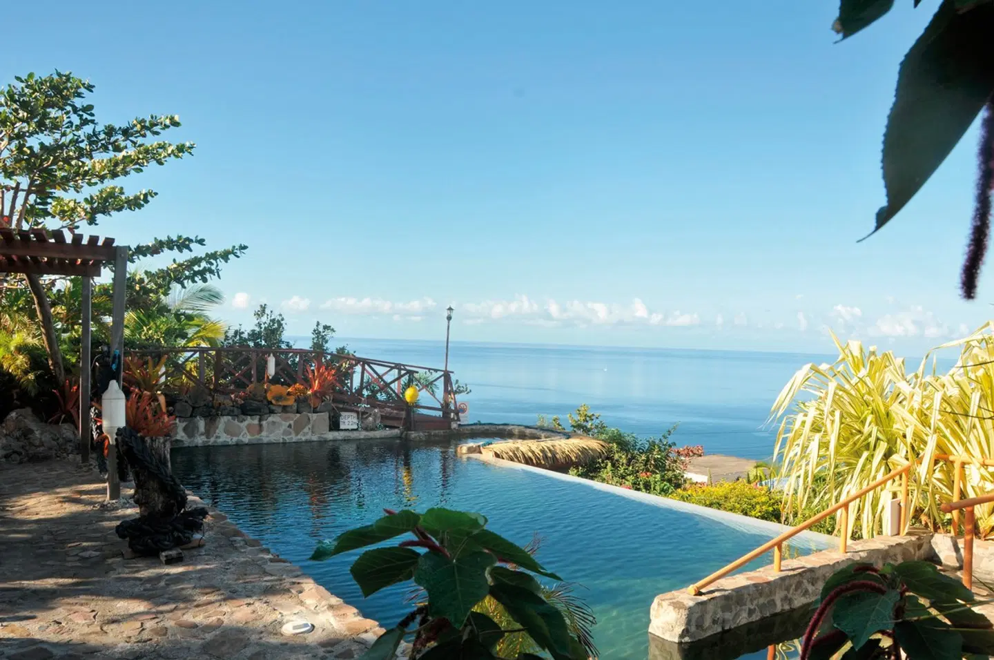 Mango Island Lodges OUTDOOR_POOL