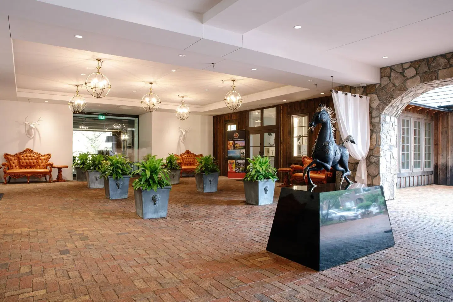Grand Bohemian Hotel Mountain Brook, Autograph Collection LOUNGE_LOBBY