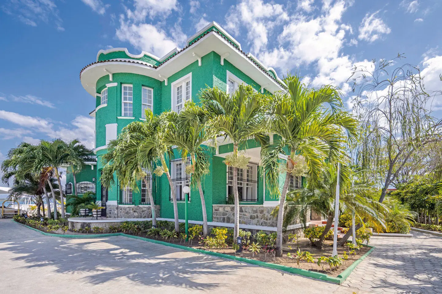 Villas Cienfuegos Affiliated by Meliá EXTERIOR