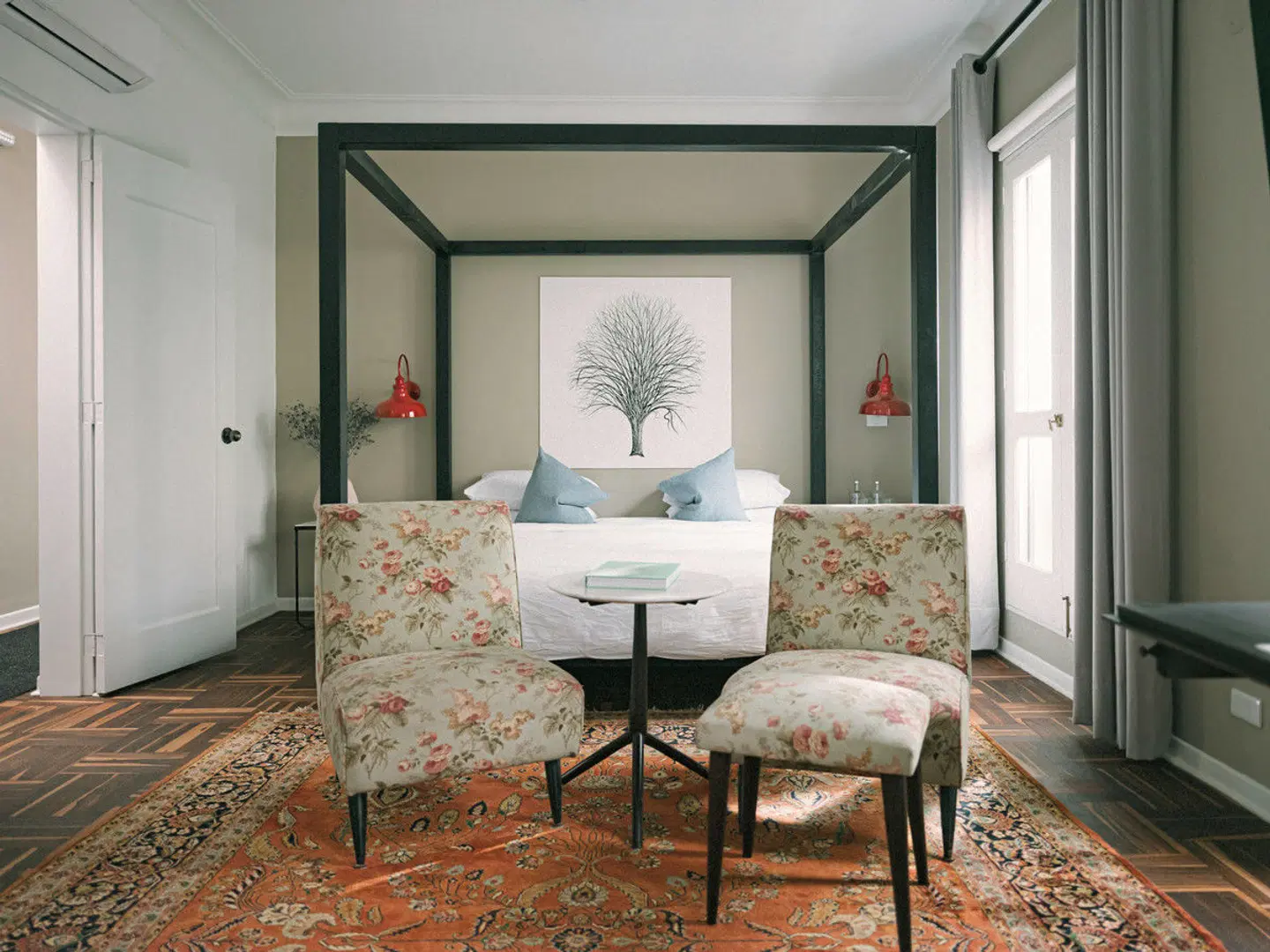 Fausto ROOM_EXAMPLE
