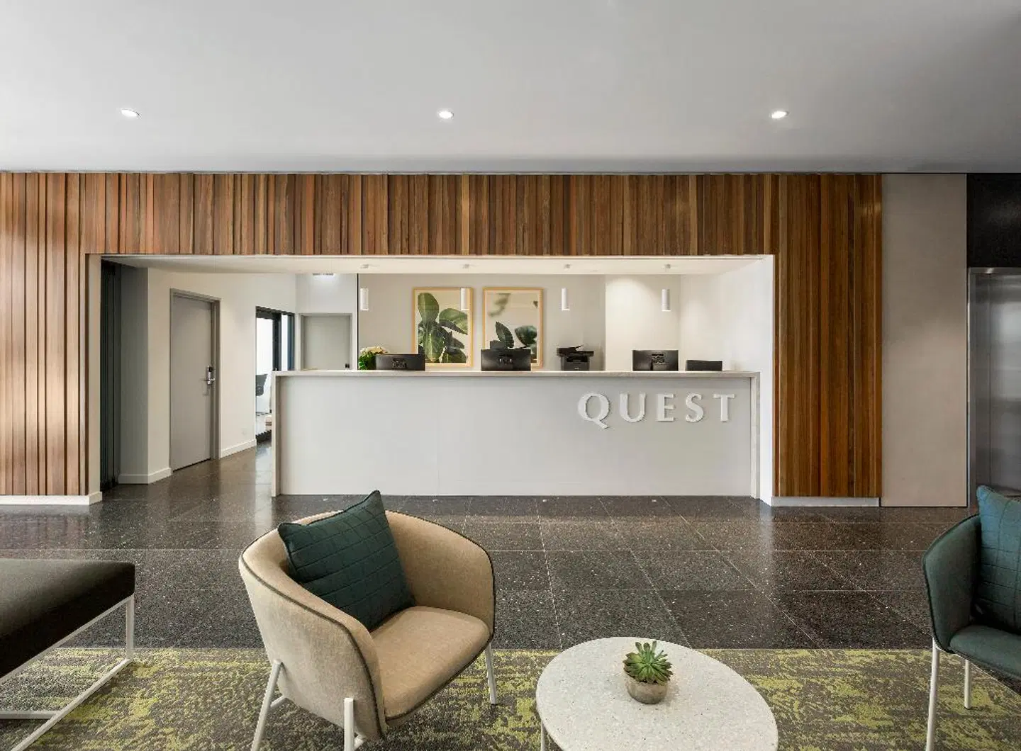 Quest Epping LOUNGE_LOBBY