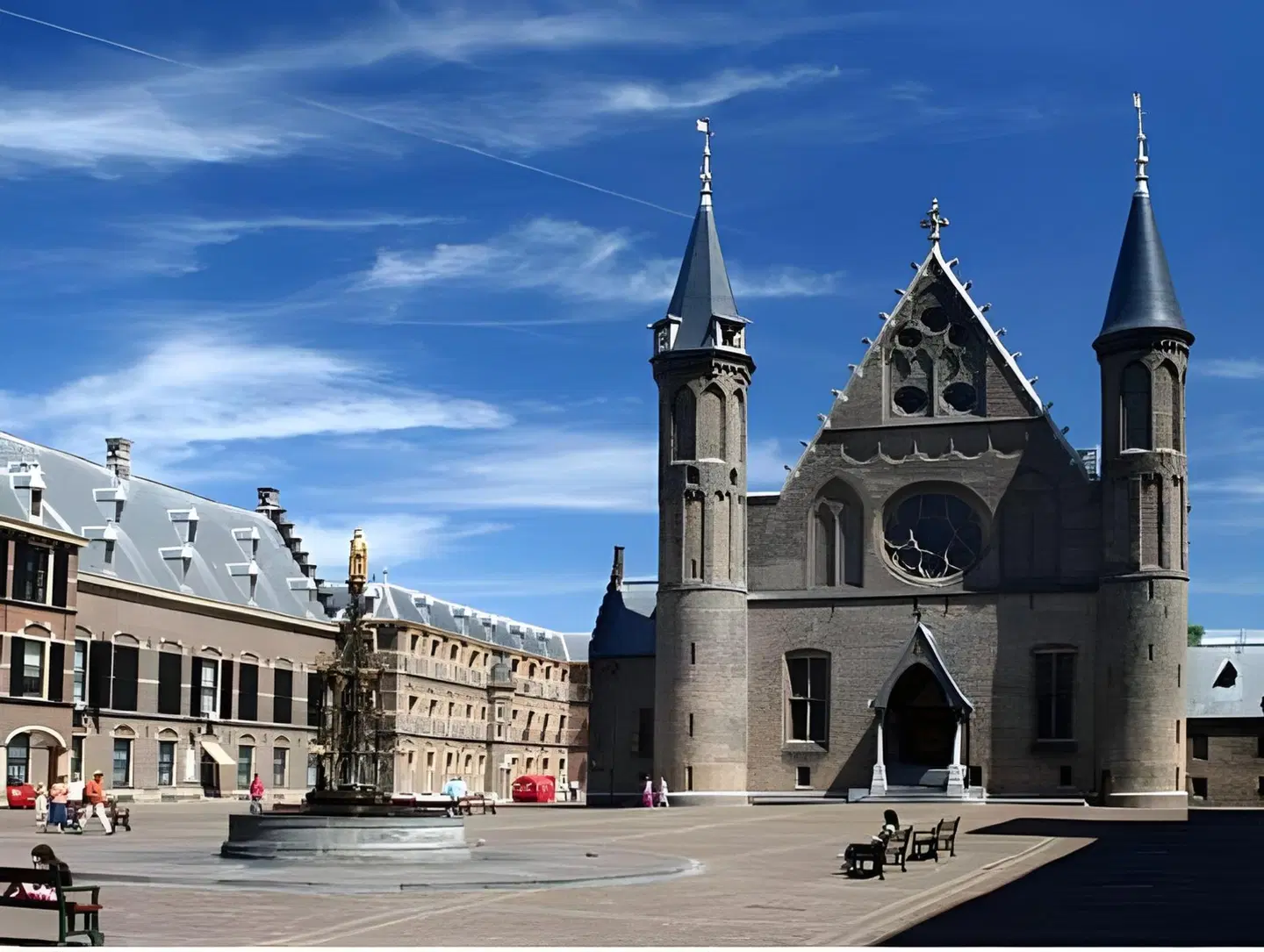 Short Stay Central Station EXTERIOR