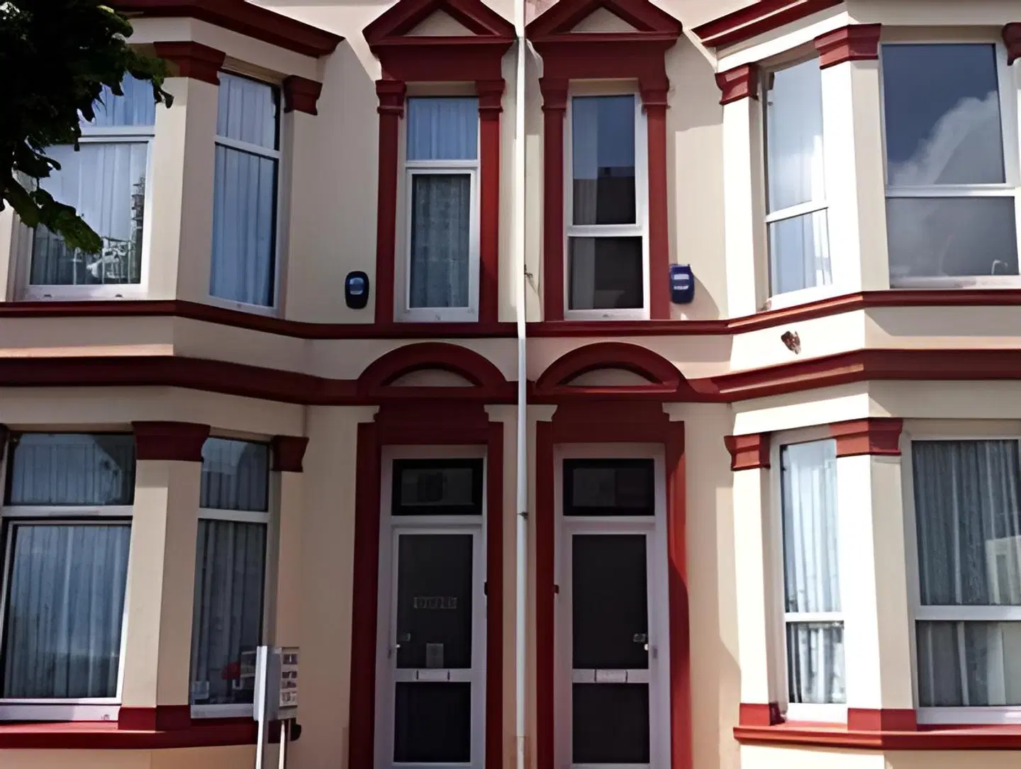 Edgcumbe Guest House EXTERIOR